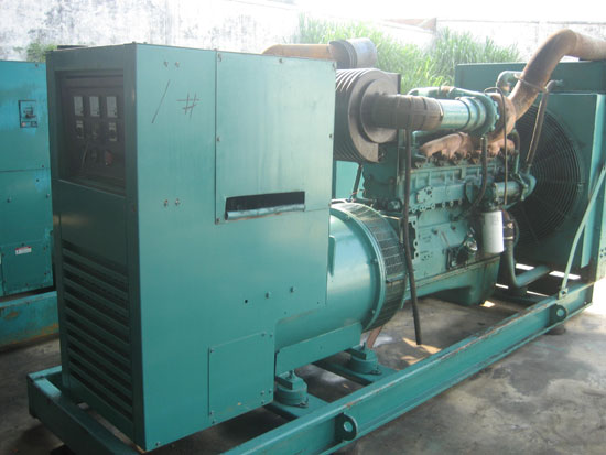 肃南租赁发电机- 发电机碳刷磨损的原因是什么