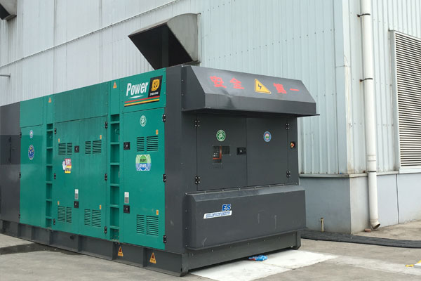 肃南燃油滤清器的更换流程是怎样的？