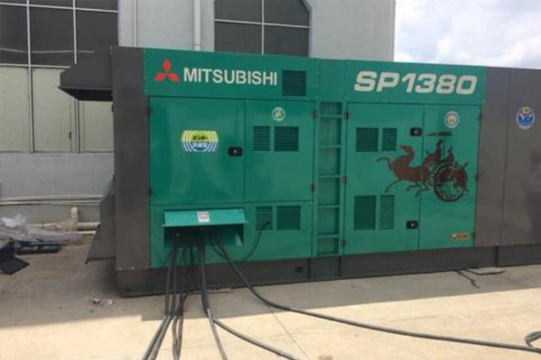 肃南为什么有些柴油发电机组的输出电压可以调节？