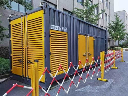 肃南如何使用转速表检查发动机的转速？