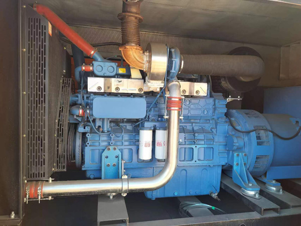 肃南燃油消耗率与进气温度的具体关系是什么？